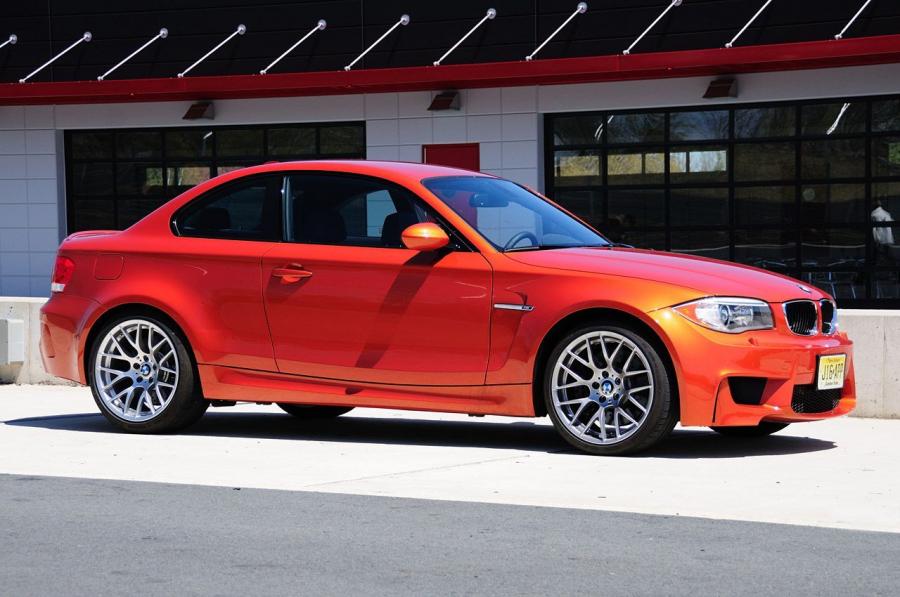  BMW 1-Series M Coupe 2011 года  (фото 34 из 76)